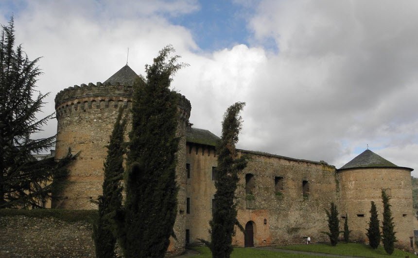 Marqueses de Villafranca Castle, Spain